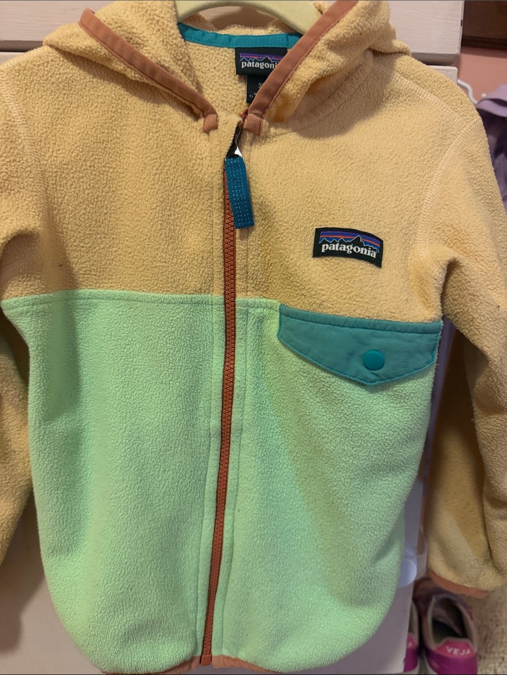 Patagonia Kids Two-Tone Fleece Hoodie Jacket in Yellow & Mint
